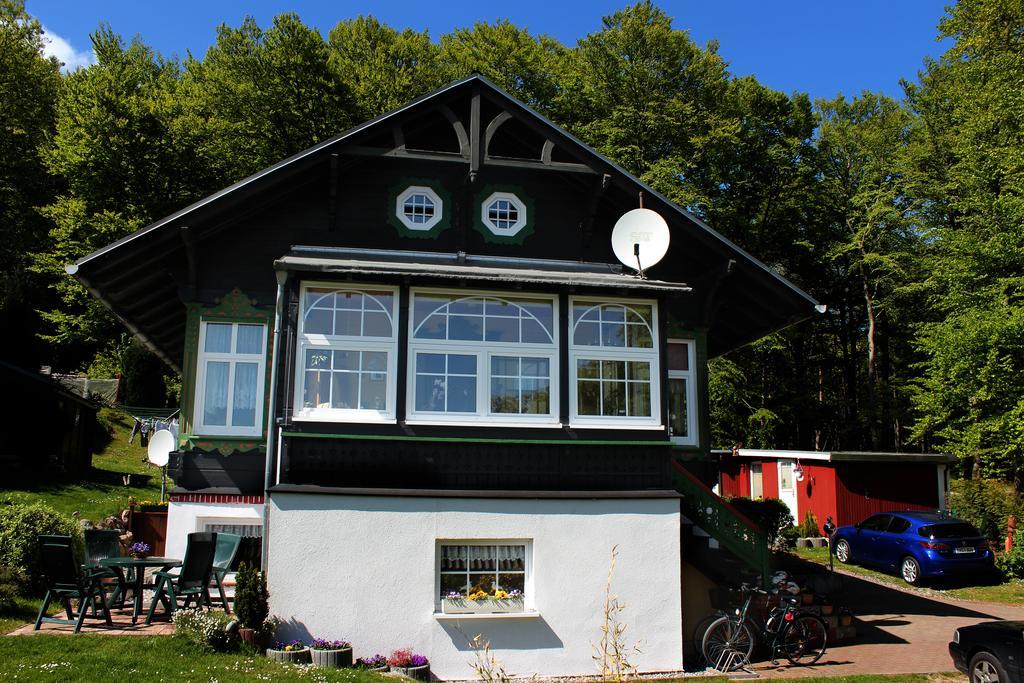 Ferienwohnungen Am Nationalpark Сасниц Екстериор снимка